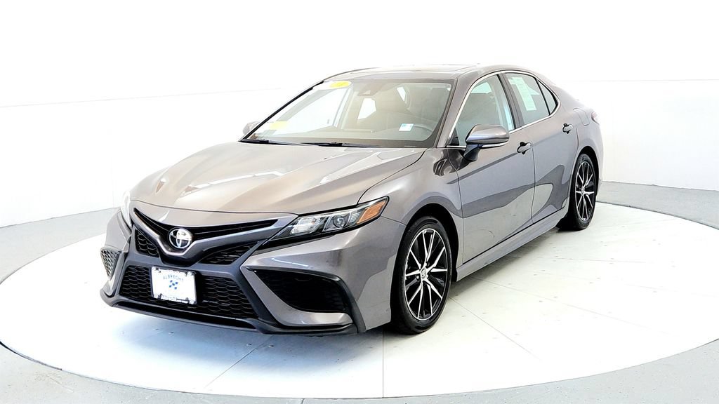 Certified 2024 Toyota Camry SE w/ Cold Weather Package AWD/4WD image 2