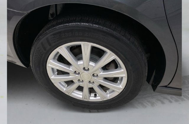 Used 2011 Buick Lucerne CXL FWD image 17