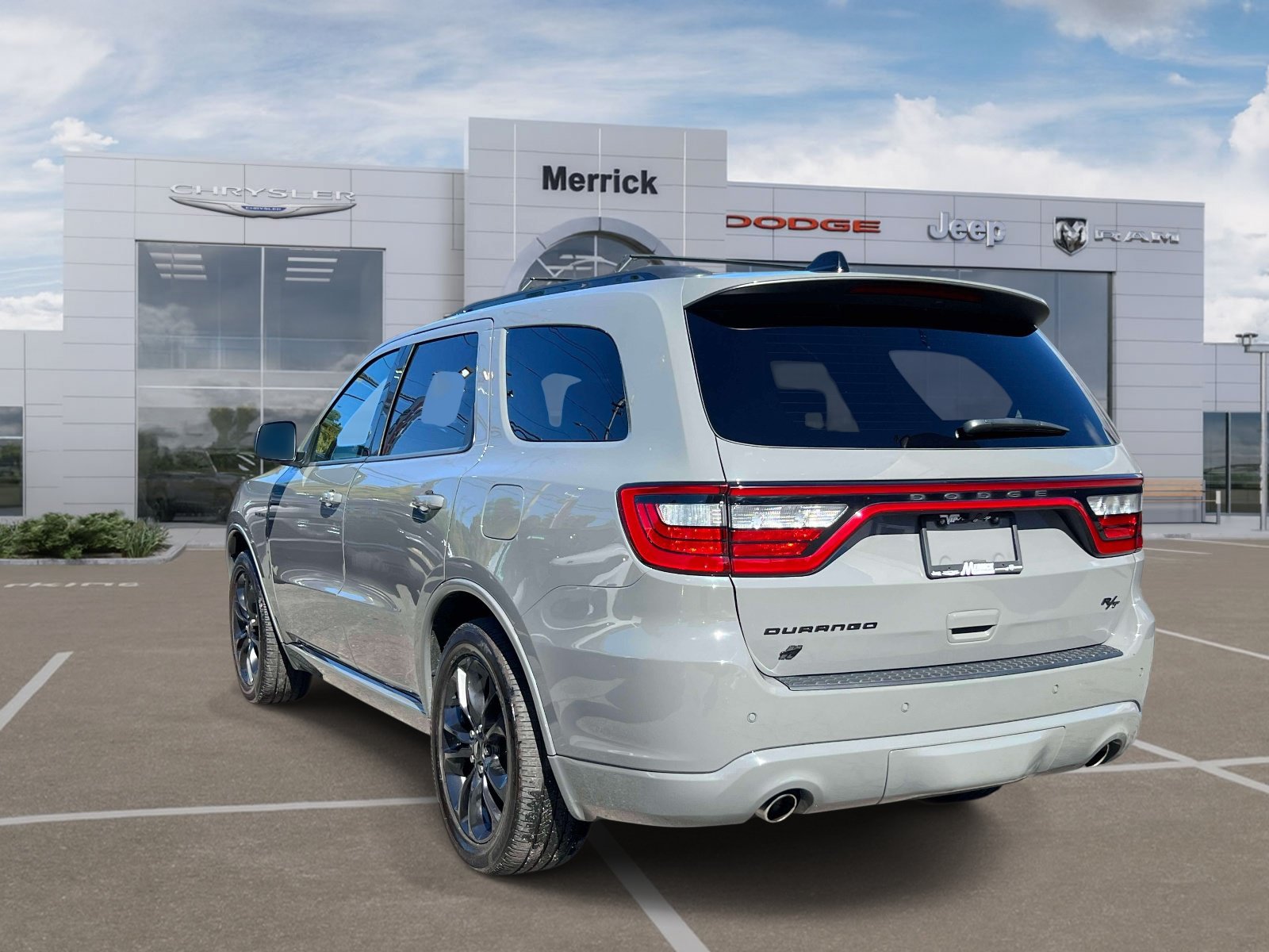 Used 2025 Dodge Durango R/T AWD/4WD image 6