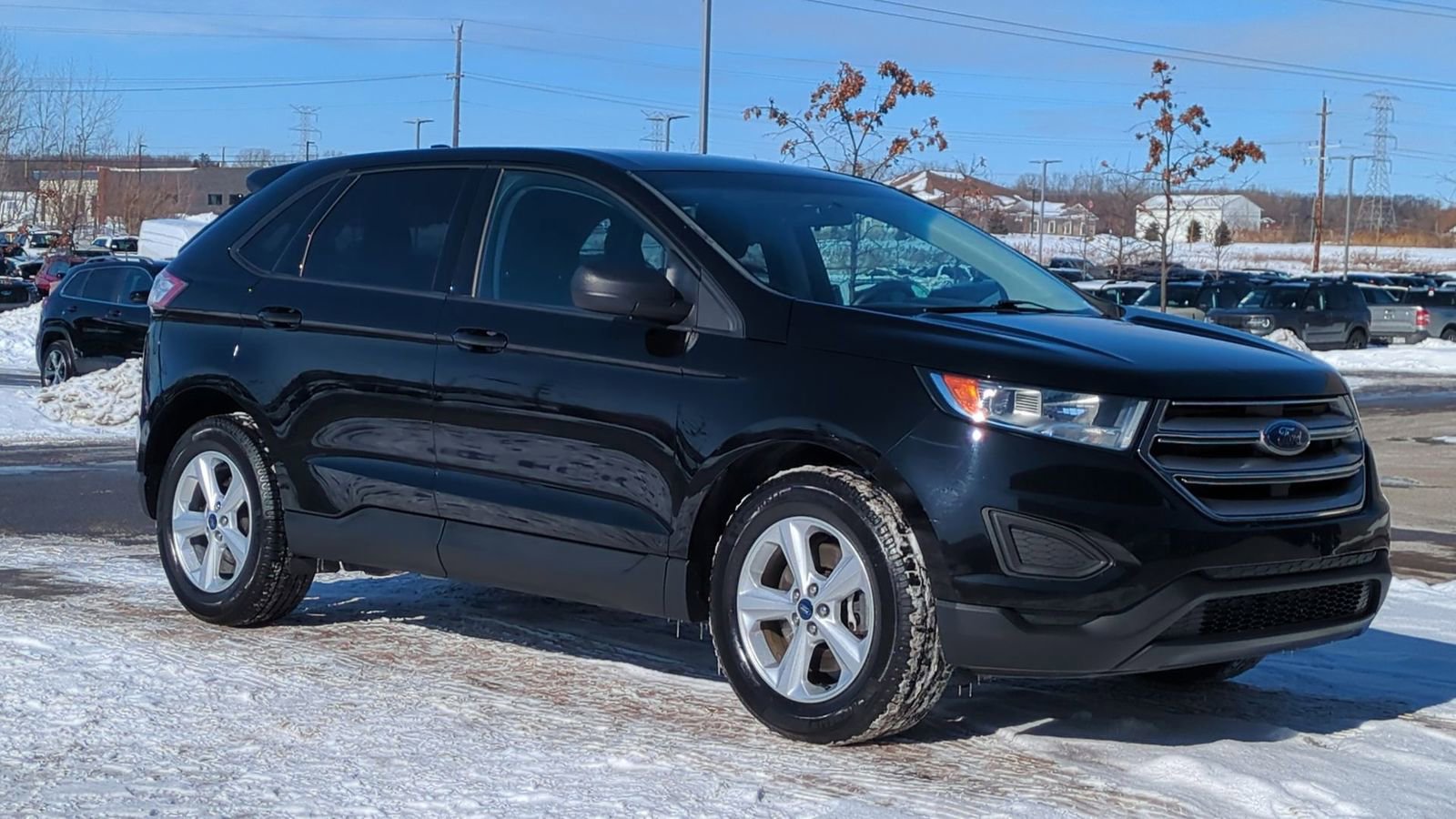 Used 2018 Ford Edge SE image 9