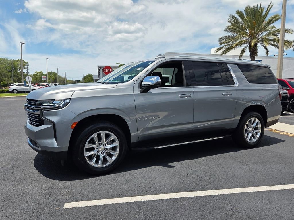Certified 2023 Chevrolet Suburban Premier RWD image 3