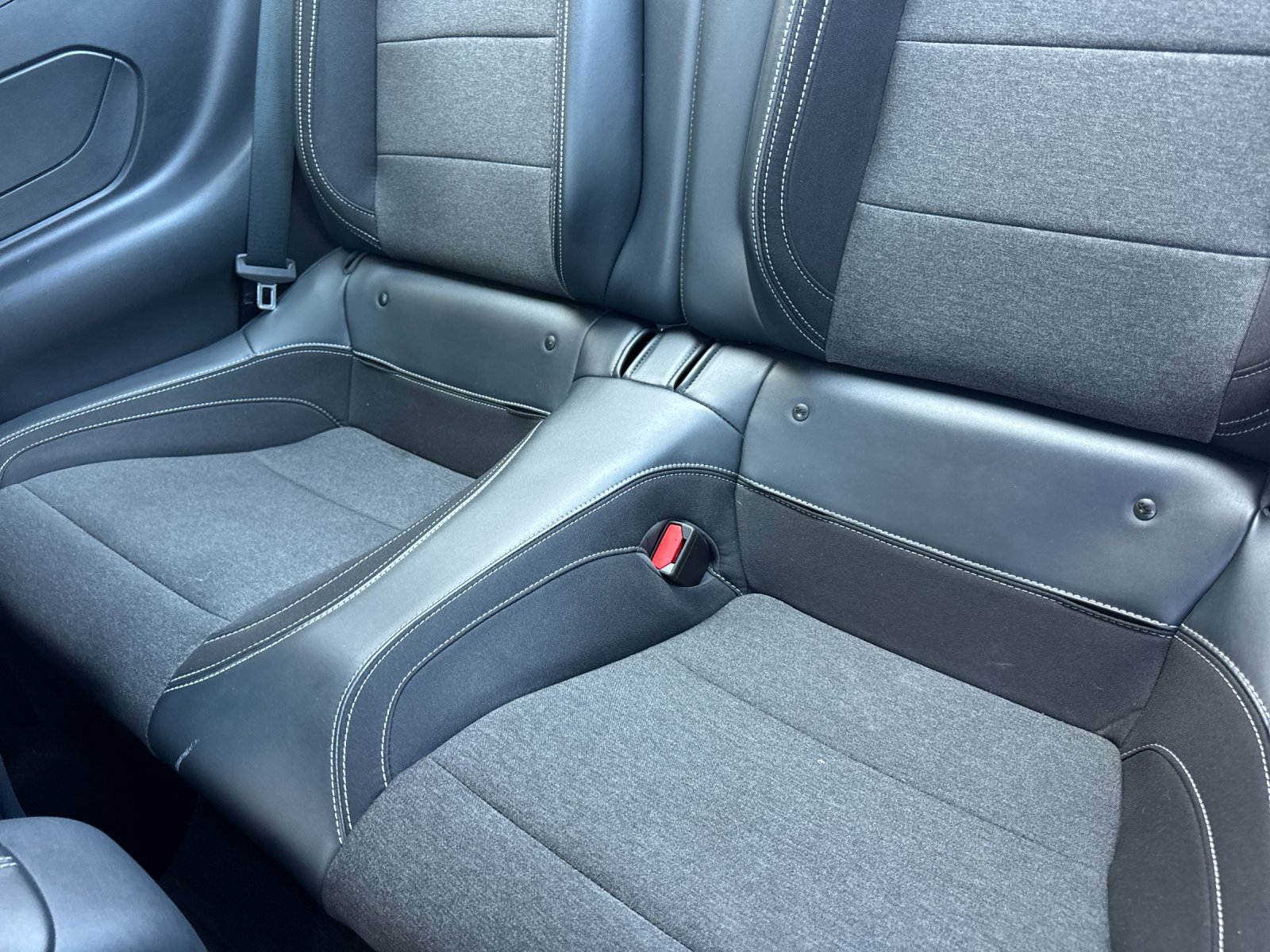 Used 2024 Ford Mustang Coupe RWD image 14