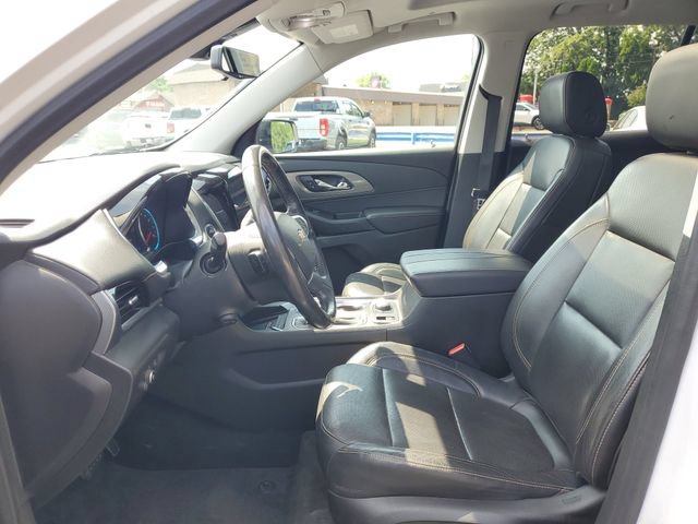 Used 2020 Chevrolet Traverse Premier w/ Redline Edition AWD/4WD image 16