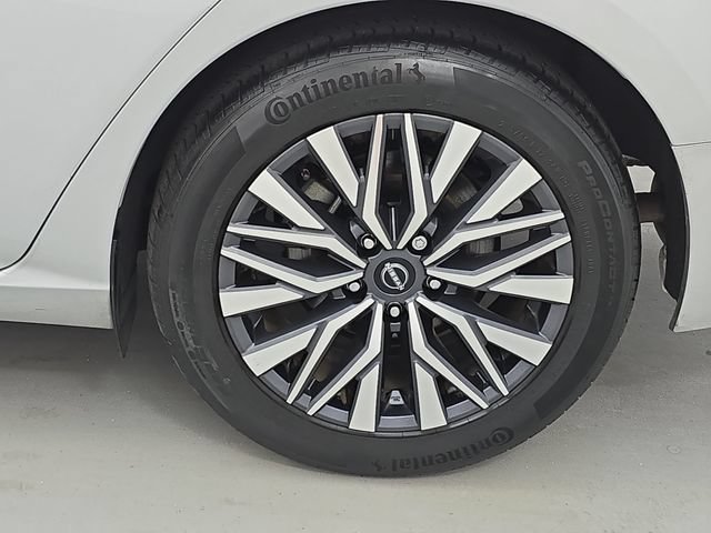 Certified 2024 Nissan Altima 2.5 SV FWD image 31