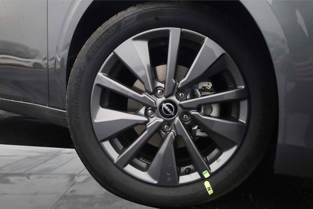 New 2026 Nissan Sentra SL w/ Floor Mat Package image 3