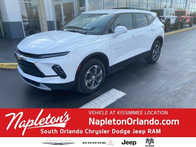 Used 2023 Chevrolet Blazer LT image 1