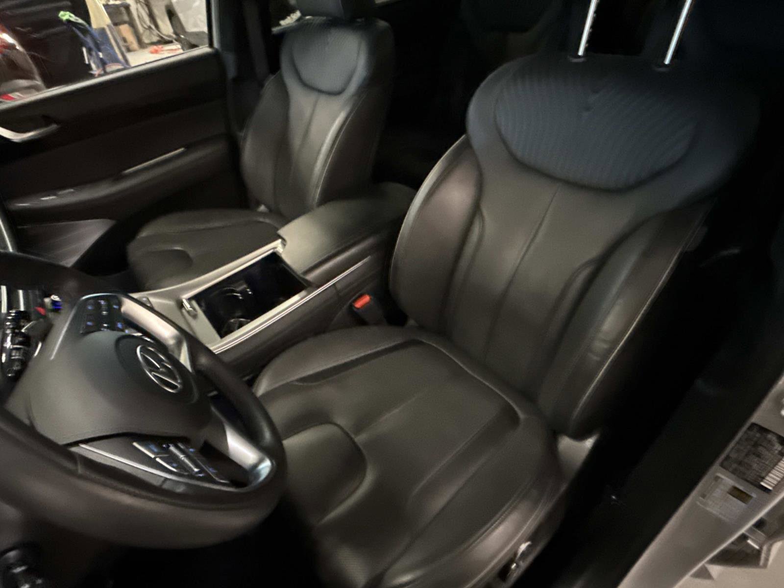 Used 2024 Hyundai Palisade Calligraphy image 22