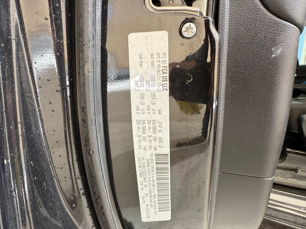 Used 2020 Chrysler Pacifica Touring w/ S Appearance Package image 31