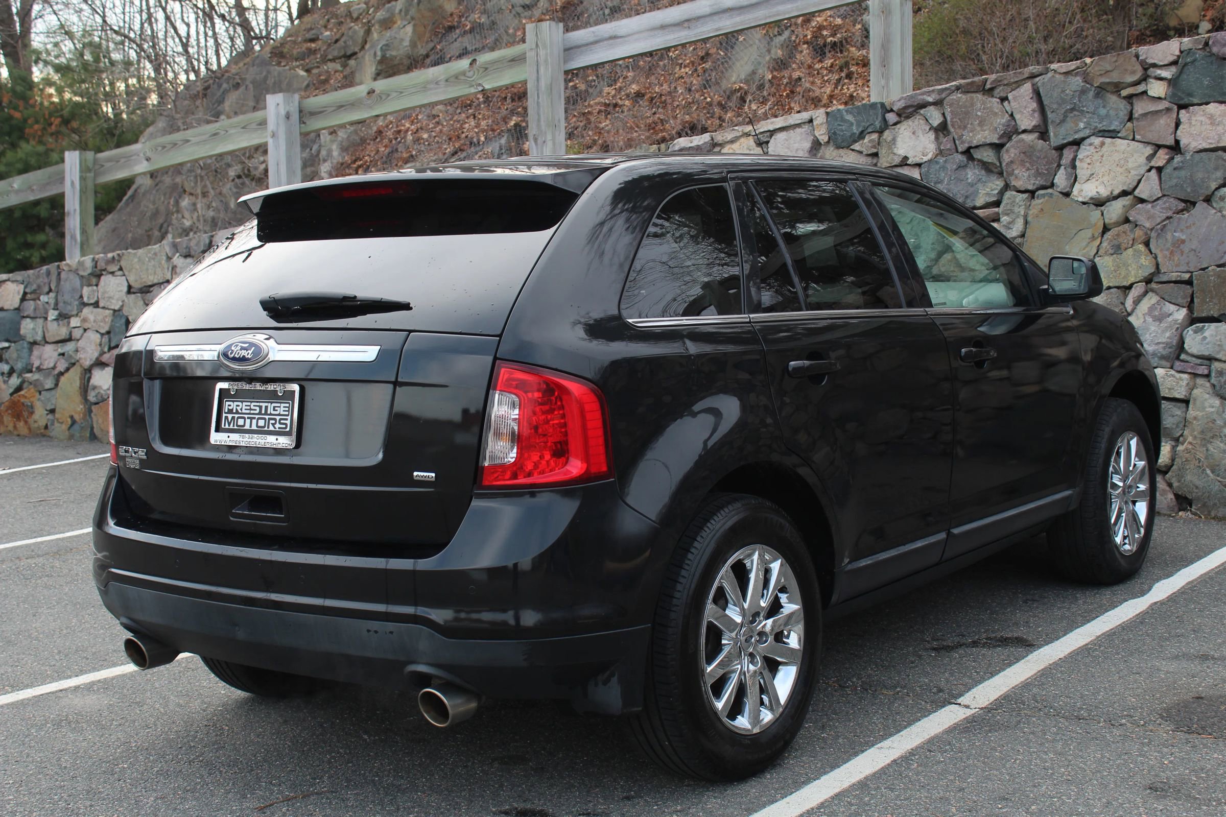 Used 2011 Ford Edge Limited AWD/4WD image 9