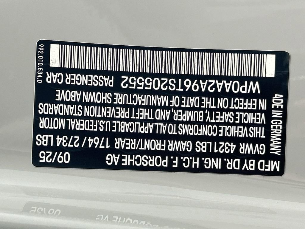 Used 2026 Porsche 911 Carrera image 32