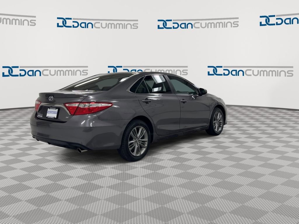 Used 2017 Toyota Camry SE FWD image 8