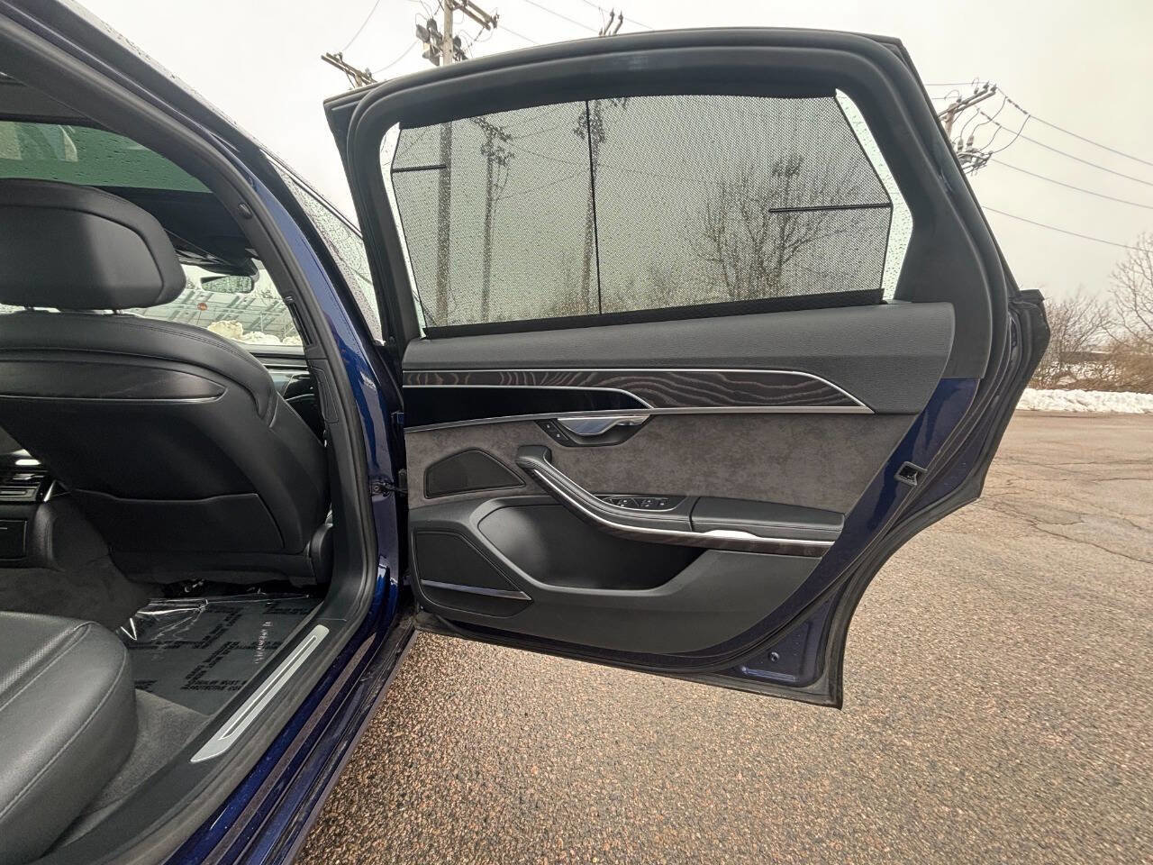 Used 2020 Audi A8 L 4.0T w/ Executive Package image 14