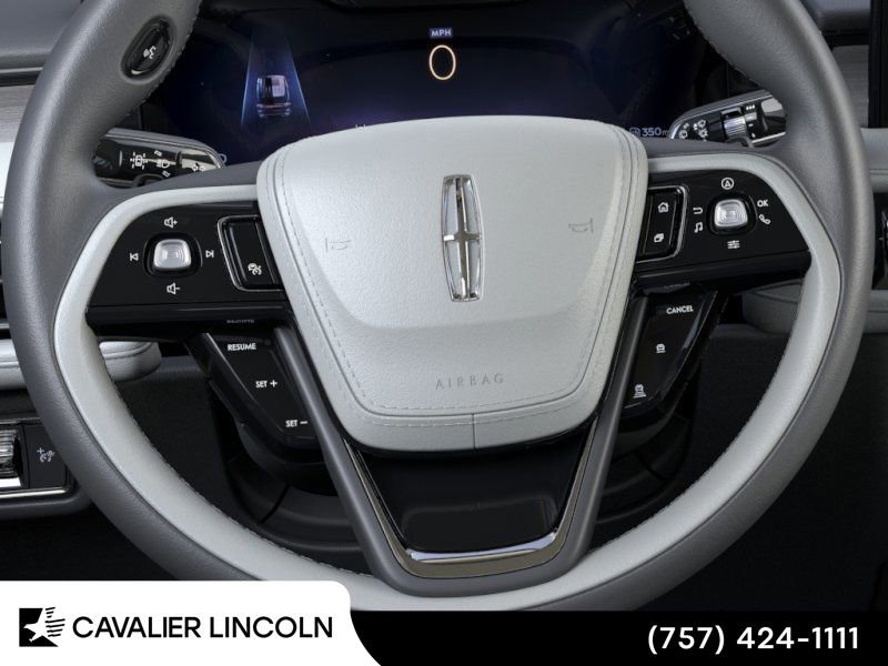 Used 2026 Lincoln Aviator Reserve w/ Jet Appearance Package RWD image 12