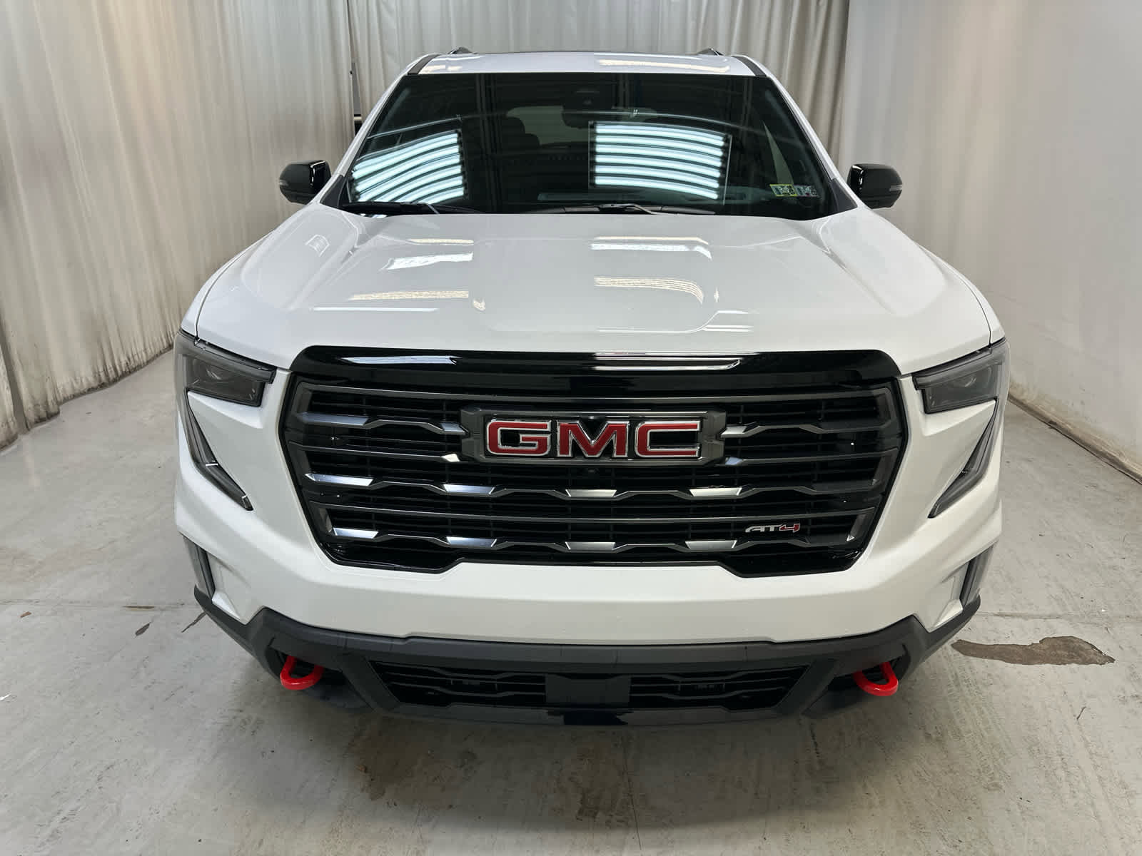 New 2026 GMC Acadia AT4 w/ Luxury Package image 8