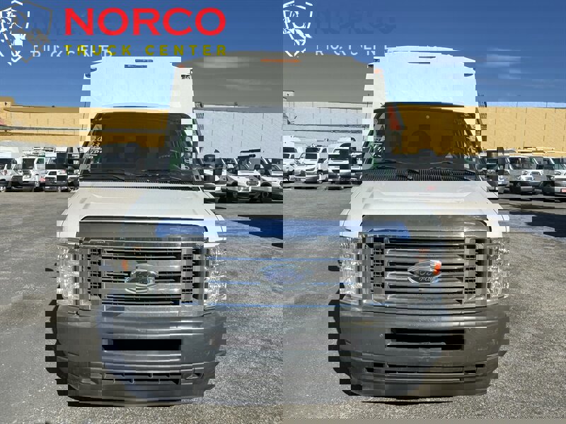 Used 2022 Ford E-350 and Econoline 350 Super Duty w/ Power Windows & Locks Group RWD image 3