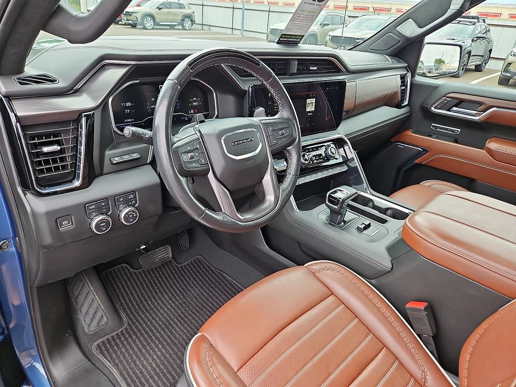 Used 2024 GMC Sierra 1500 Denali Ultimate AWD/4WD image 18