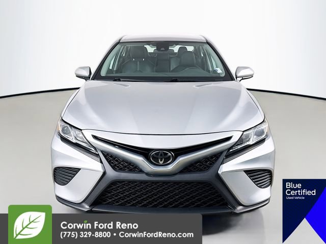 Used 2020 Toyota Camry SE image 2