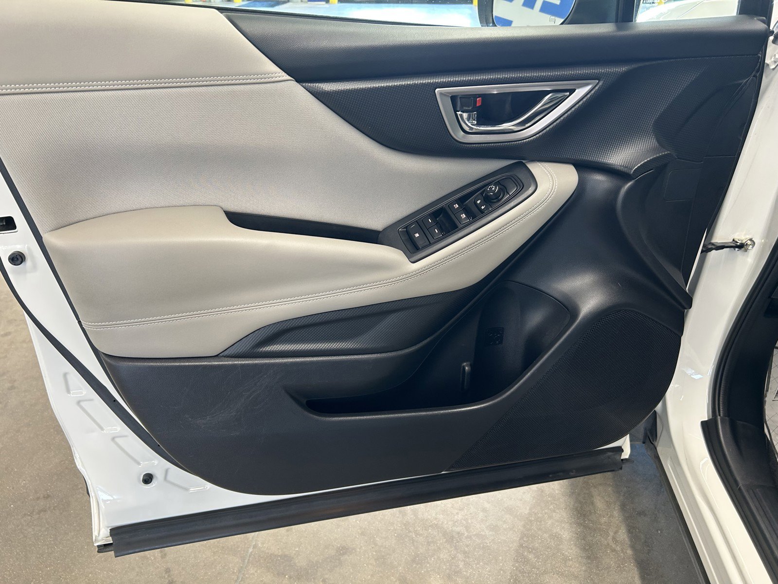 Used 2022 Subaru Forester Premium image 11