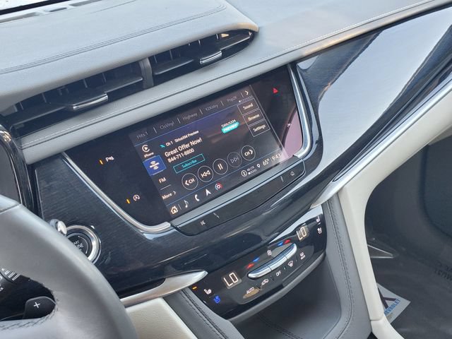 Certified 2024 Cadillac XT6 Premium Luxury w/ LPO, Floor Liner Package AWD/4WD image 33