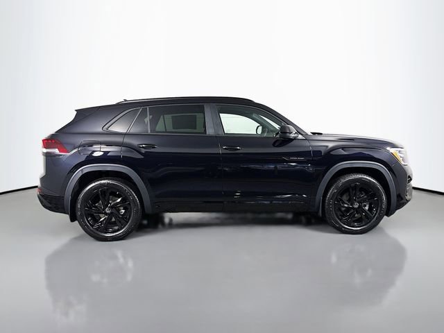 New 2026 Volkswagen Atlas Cross Sport SEL R-Line image 8