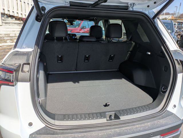 New 2026 Chevrolet Equinox ACTIV AWD/4WD image 30