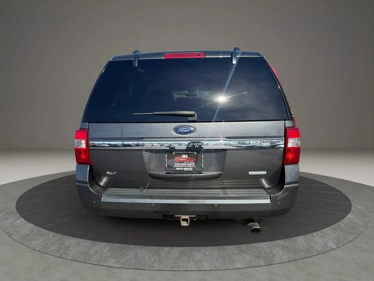 Used 2017 Ford Expedition EL XLT w/ Equipment Group 202A AWD/4WD image 7