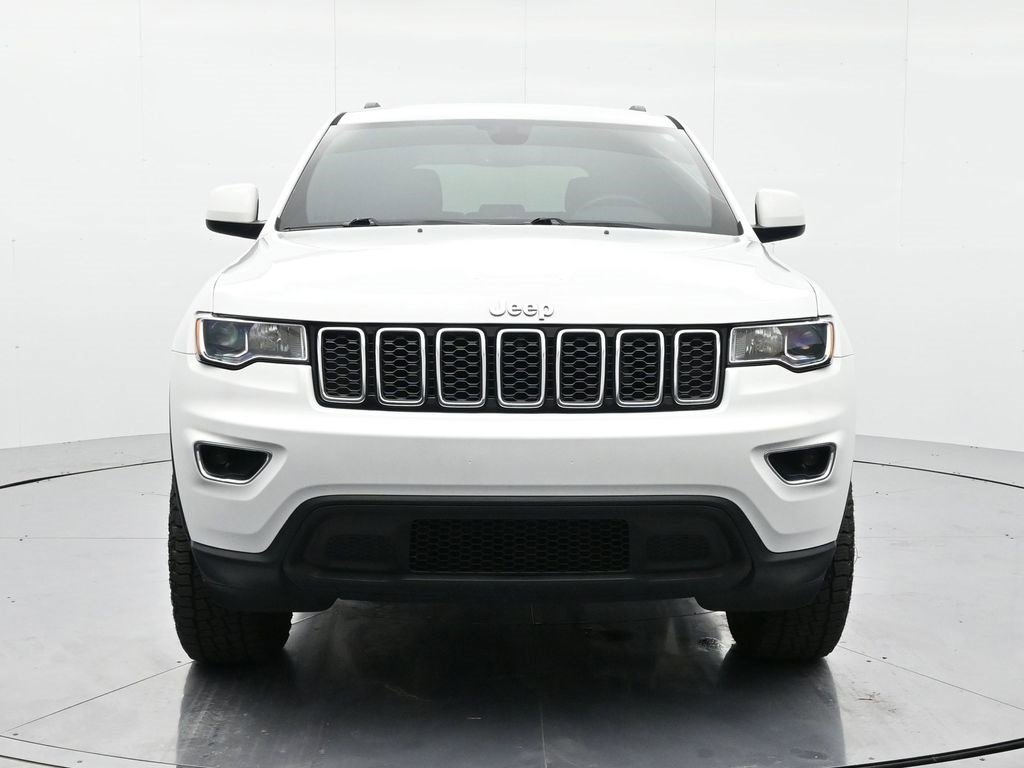 Used 2020 Jeep Grand Cherokee Laredo w/ Laredo X Package image 2