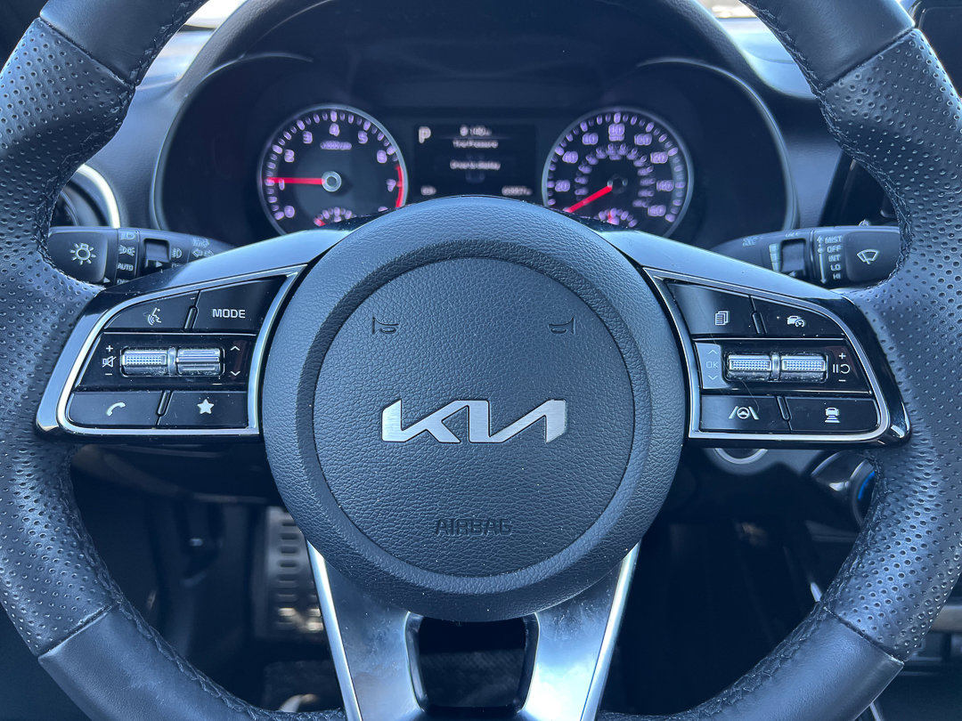 Used 2023 Kia Forte GT-Line w/ GT-Line Premium Package image 17