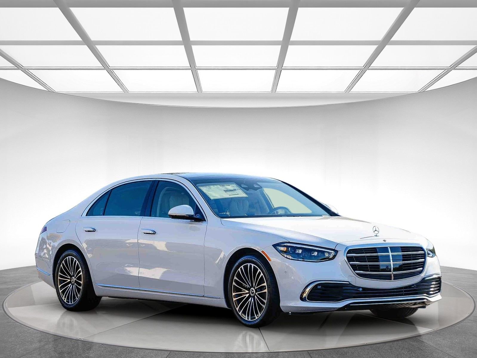 New 2026 Mercedes-Benz S 580 4MATIC Sedan image 5