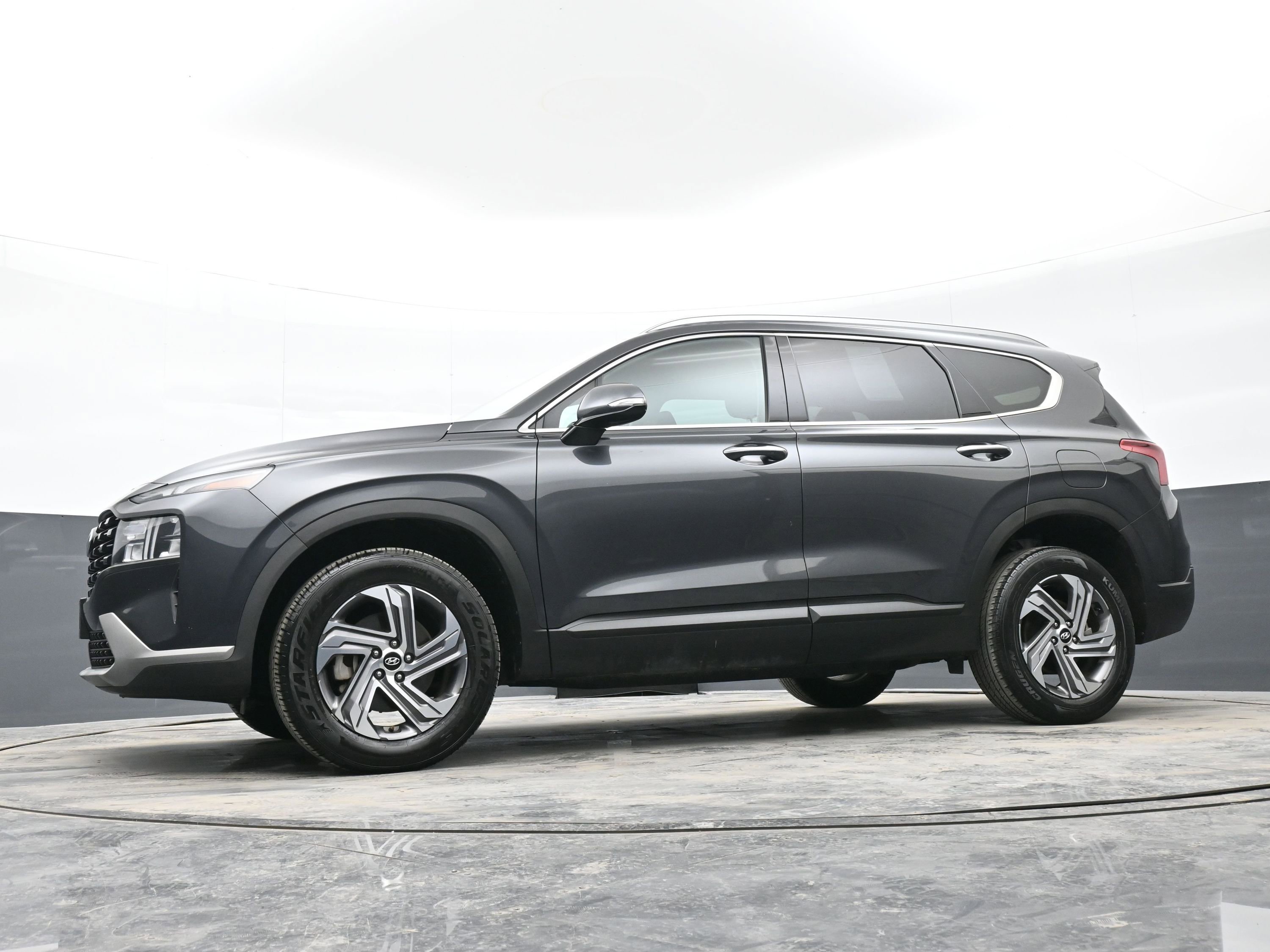 Used 2023 Hyundai Santa Fe SEL image 39