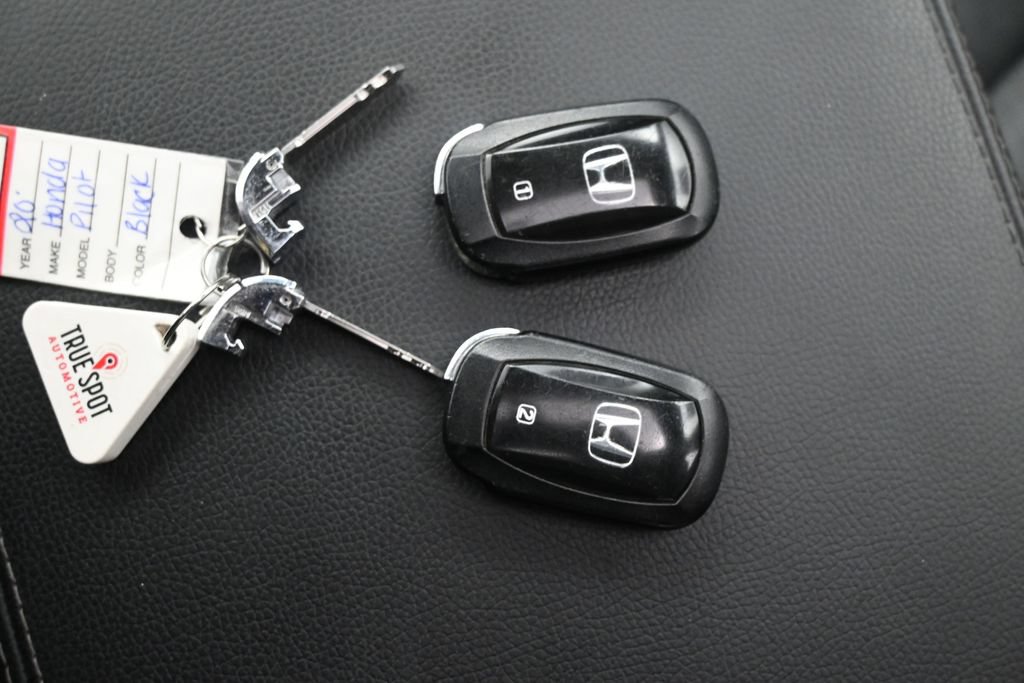 Used 2023 Honda Pilot Elite image 25