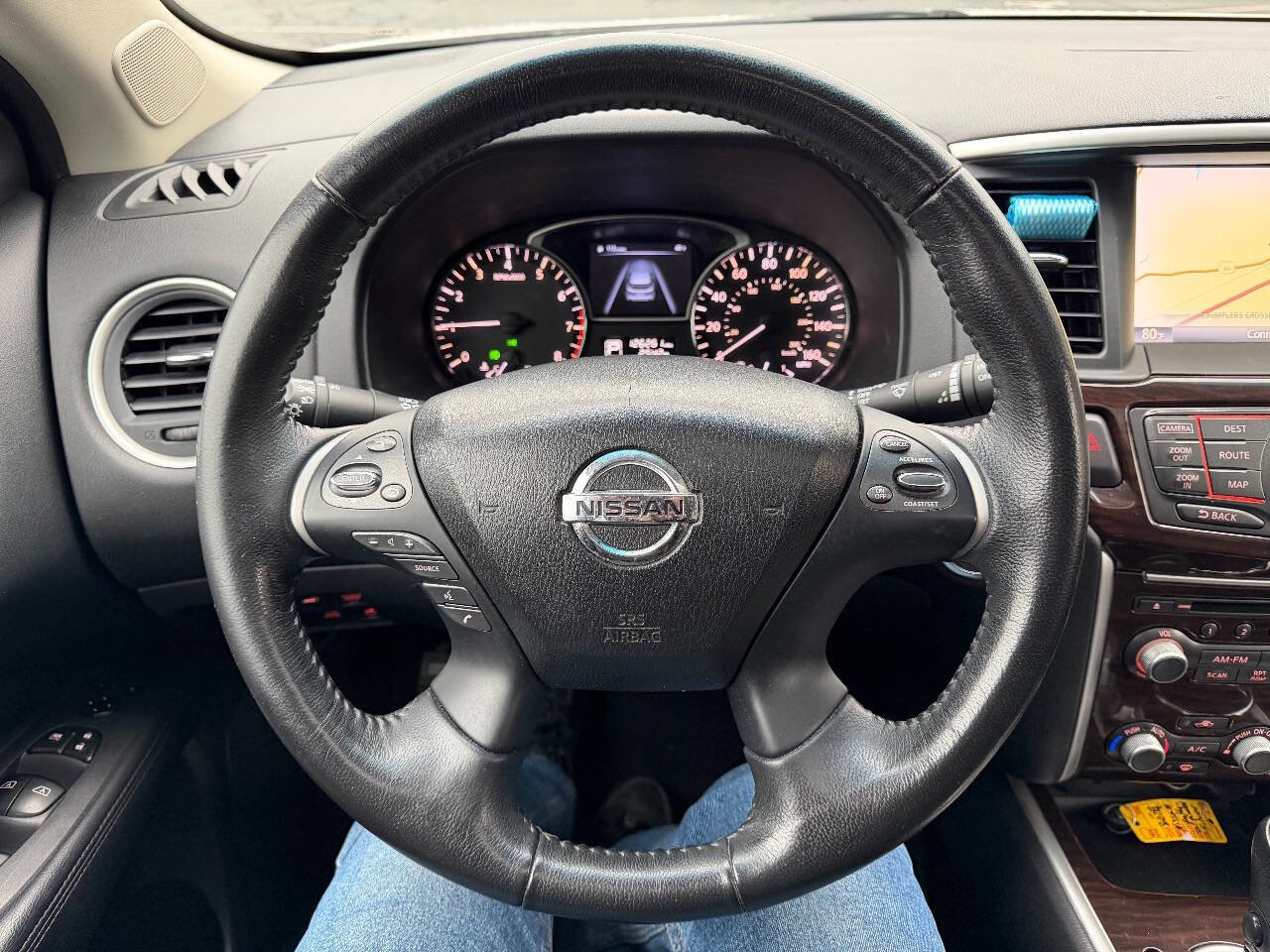 Used 2014 Nissan Pathfinder Platinum w/ Platinum Premium Package image 21