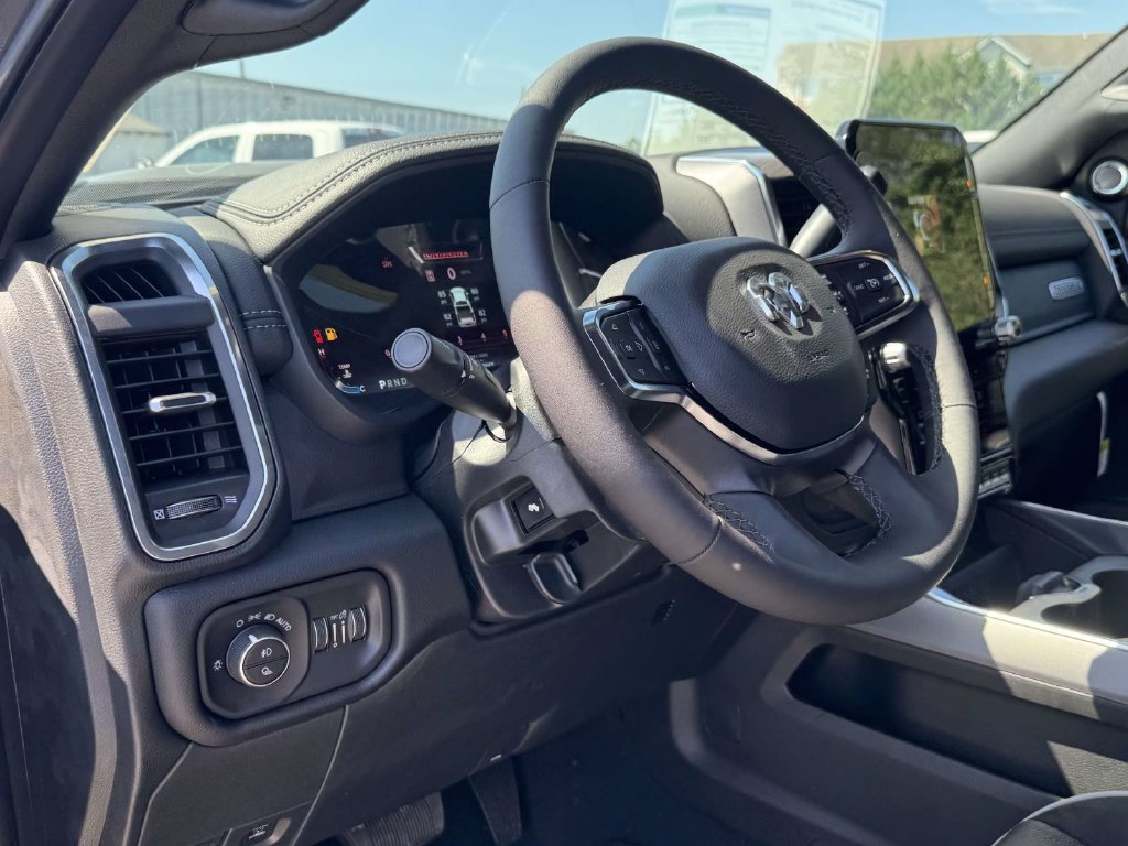New 2026 RAM 2500 Laramie AWD/4WD image 2