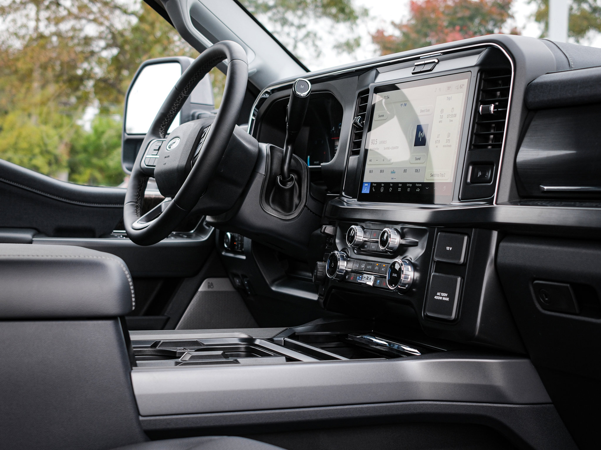 Used 2026 Ford F450 Lariat w/ FX4 Off-Road Package image 35