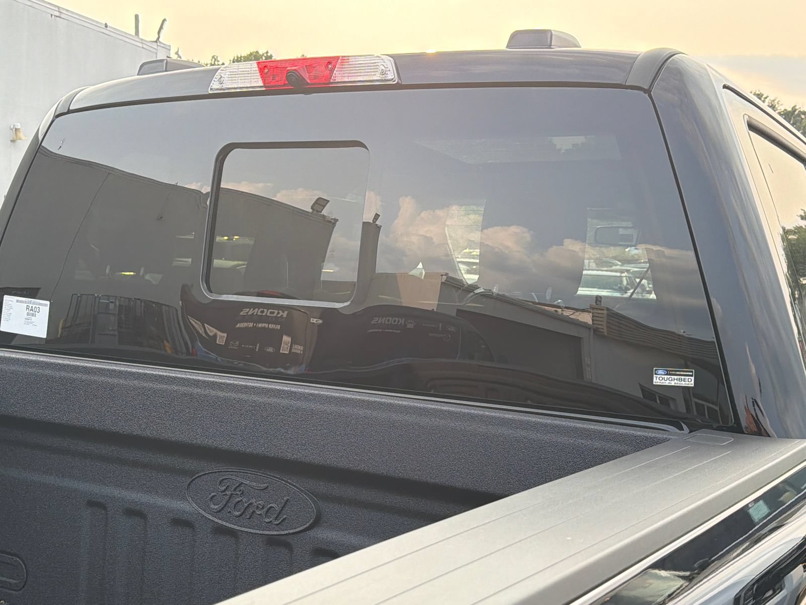 New 2026 Ford F250 Platinum w/ Platinum Plus Package AWD/4WD image 9