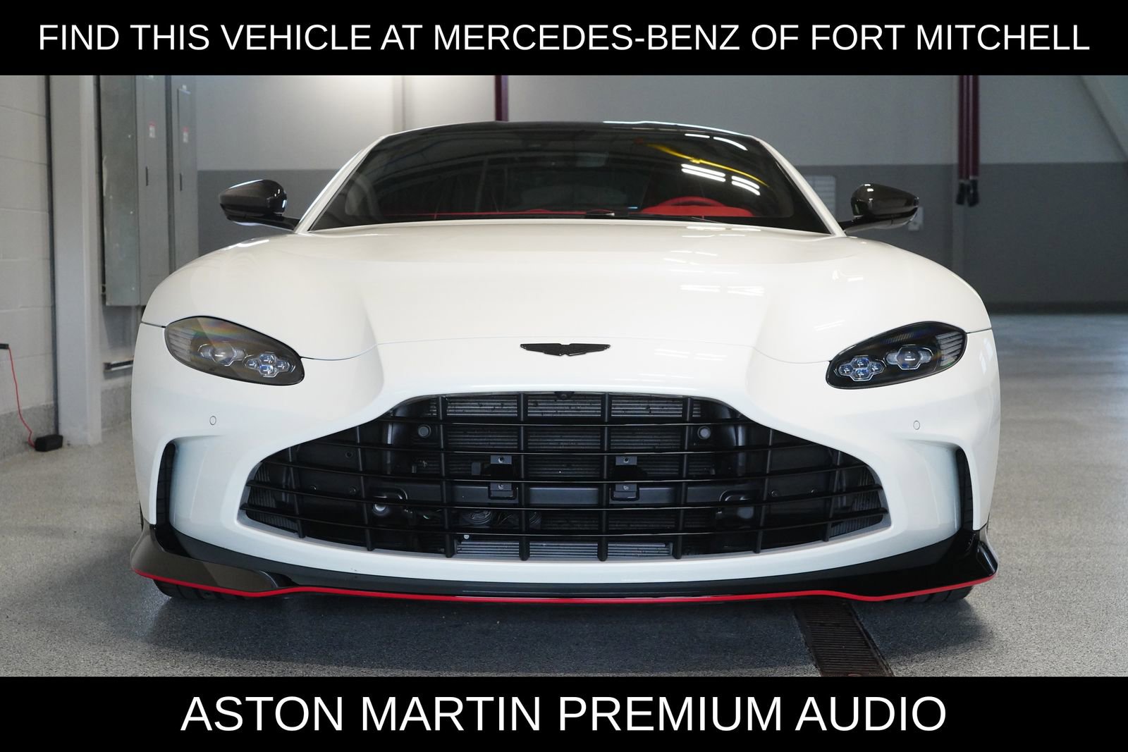 Used 2023 Aston Martin V12 Vantage RWD image 2