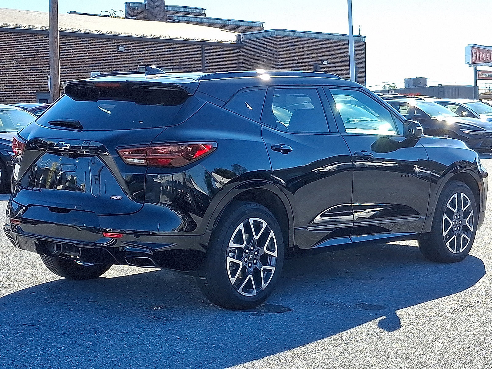 Certified 2025 Chevrolet Blazer RS w/ Driver Confidence II Package image 4