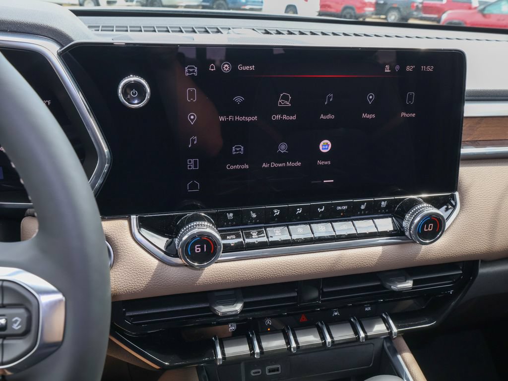 New 2026 GMC Canyon Denali w/ LPO, Black Badging Package AWD/4WD image 16