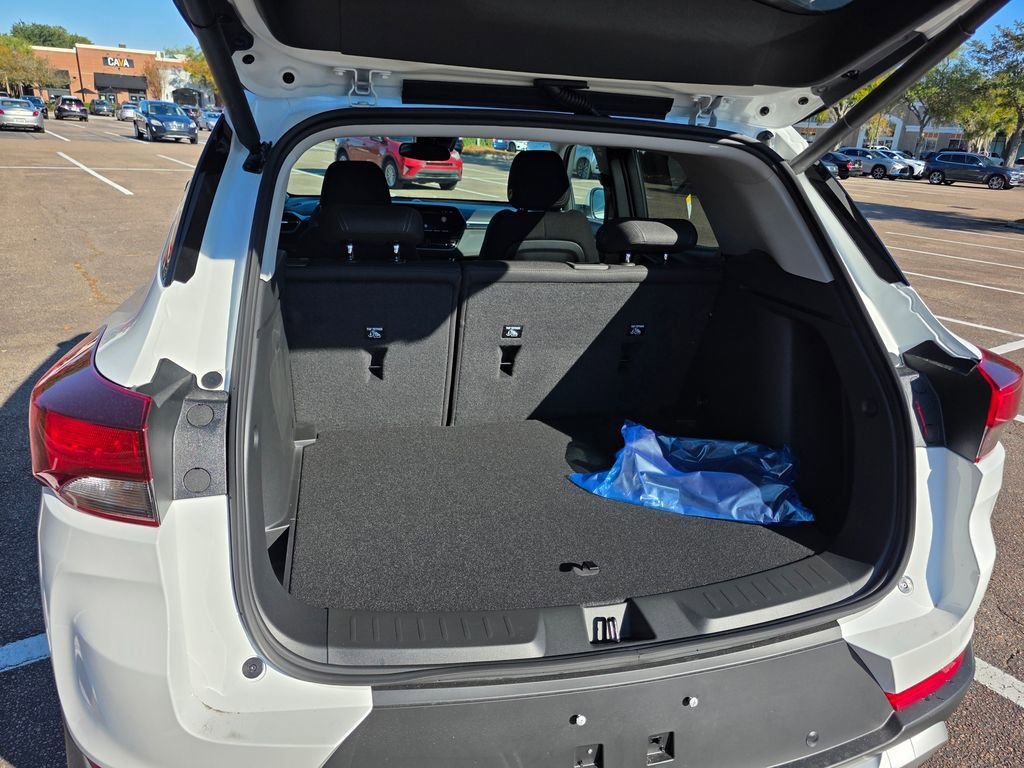New 2026 Chevrolet TrailBlazer LT FWD image 23