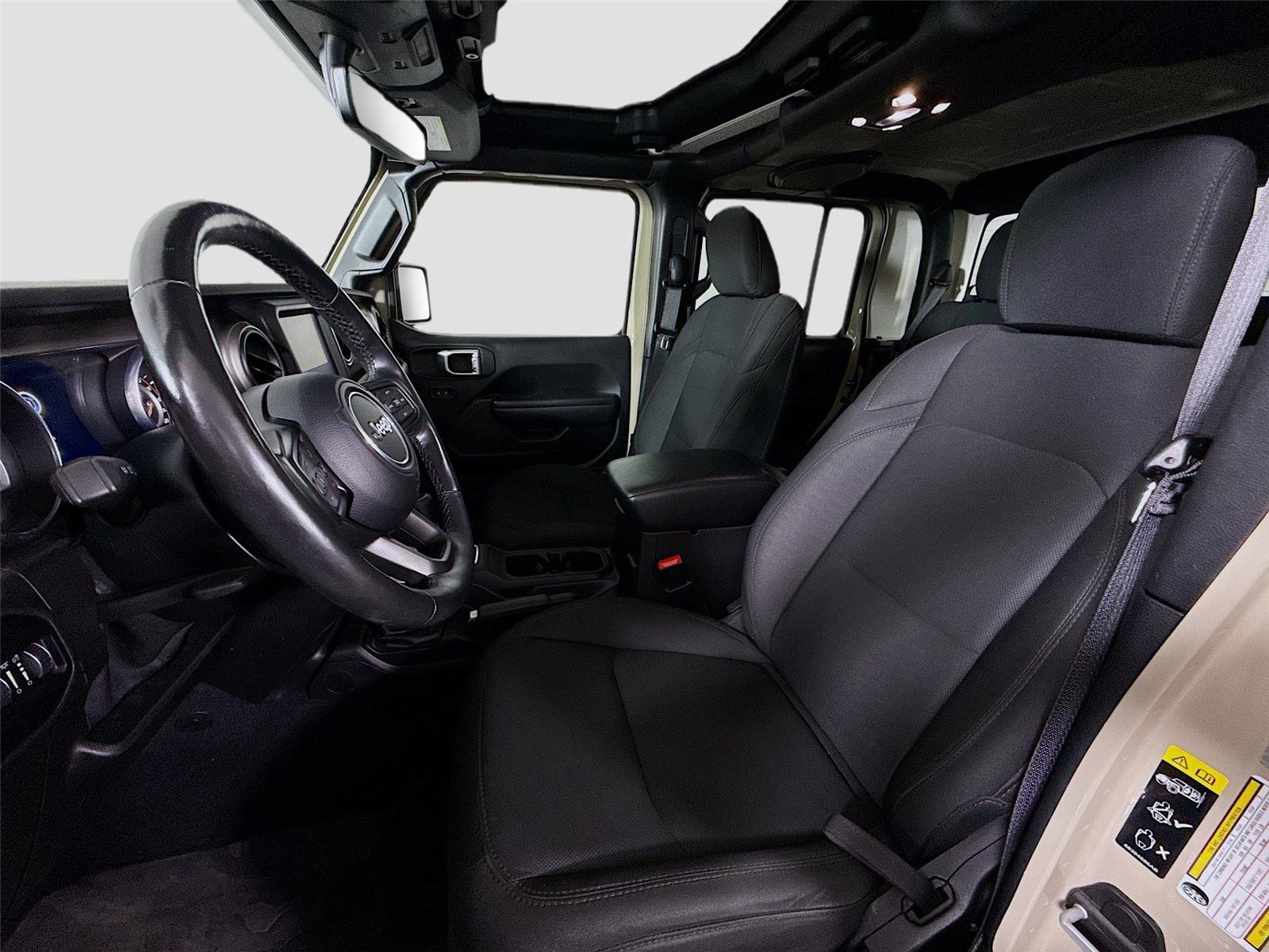 Used 2020 Jeep Gladiator Sport w/ Quick Order Package 24S image 15