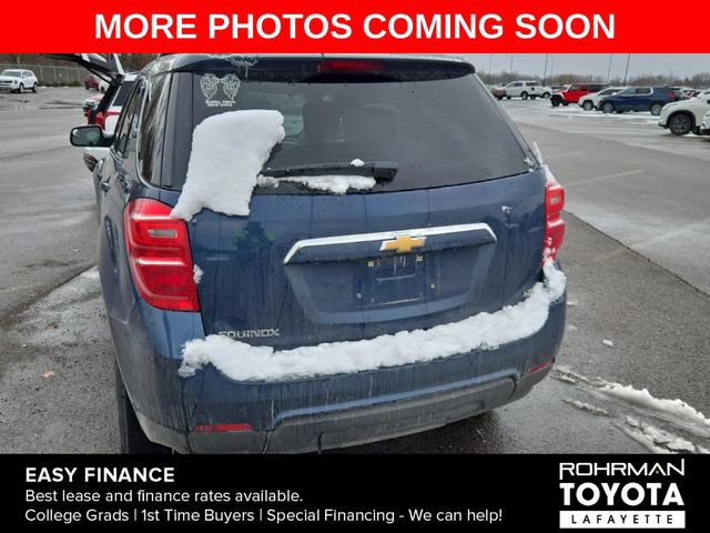 Used 2017 Chevrolet Equinox LT w/ Convenience Package image 3