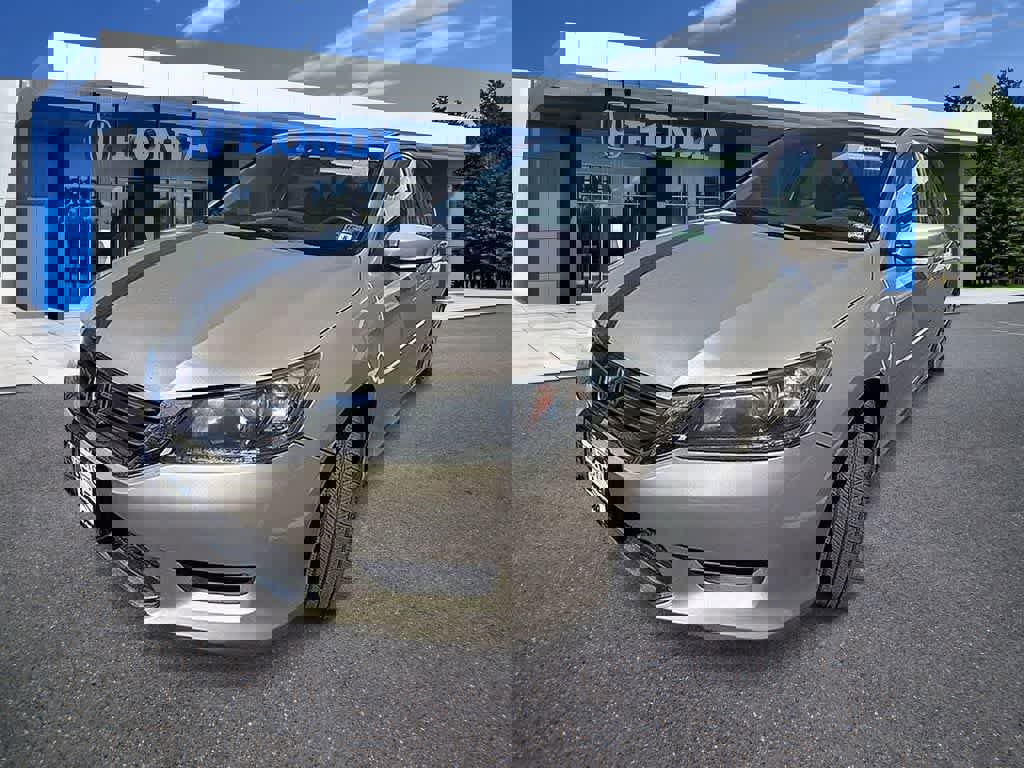 Used 2013 Honda Accord LX video 1