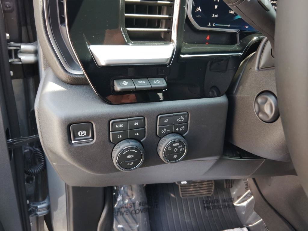 New 2026 Chevrolet Silverado 1500 LTZ w/ Technology Package AWD/4WD image 18