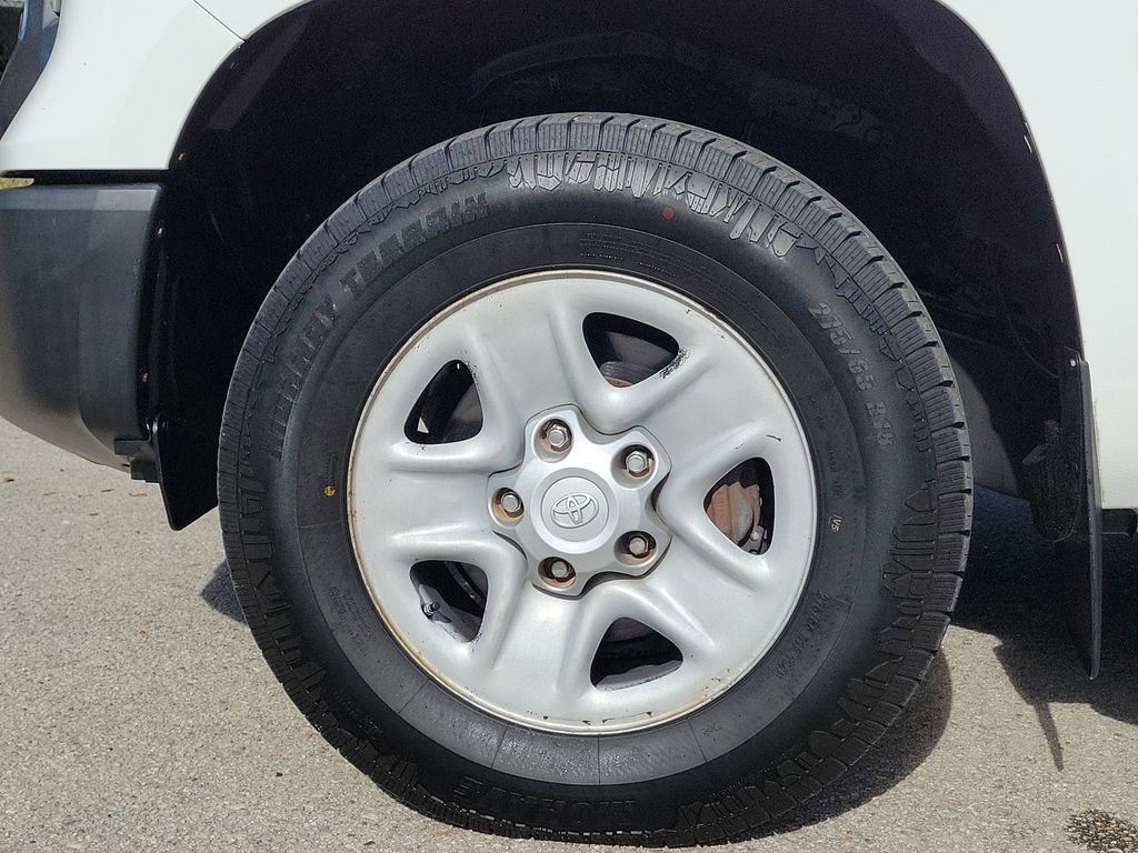 Used 2016 Toyota Tundra SR image 6