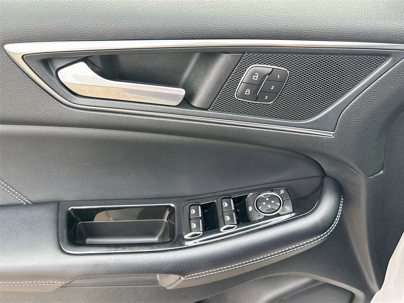 Used 2018 Ford Edge Sport w/ Equipment Group 401A image 18