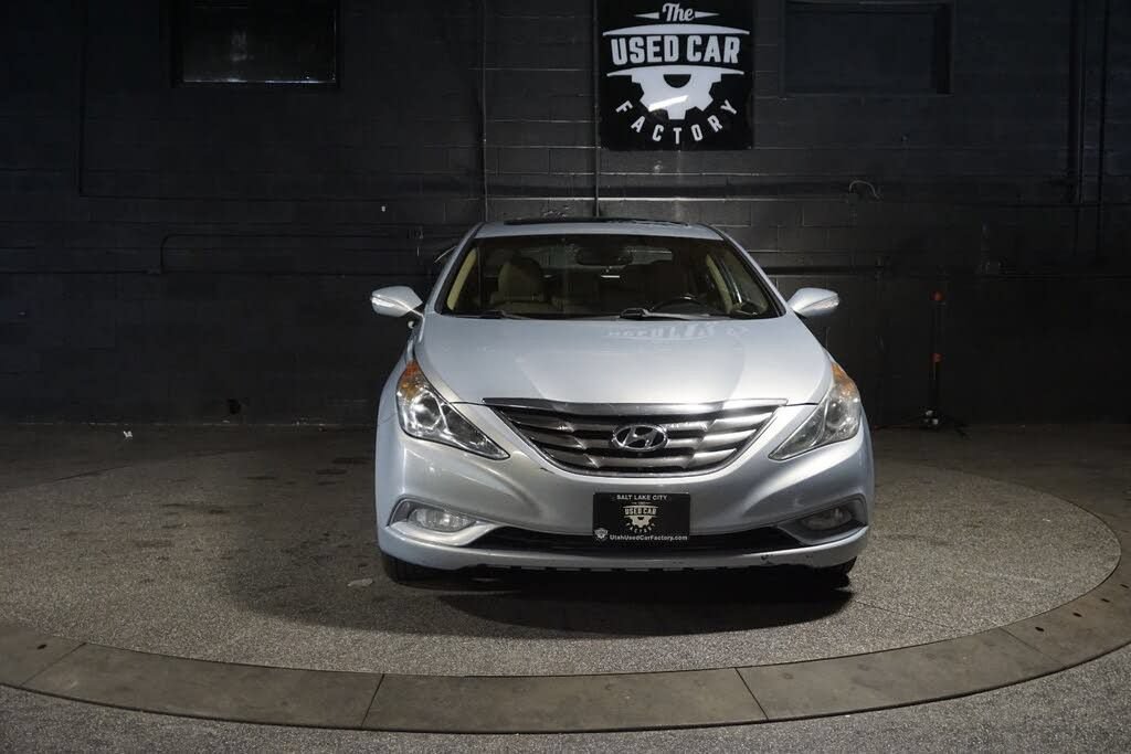 Used 2011 Hyundai Sonata Limited FWD image 10