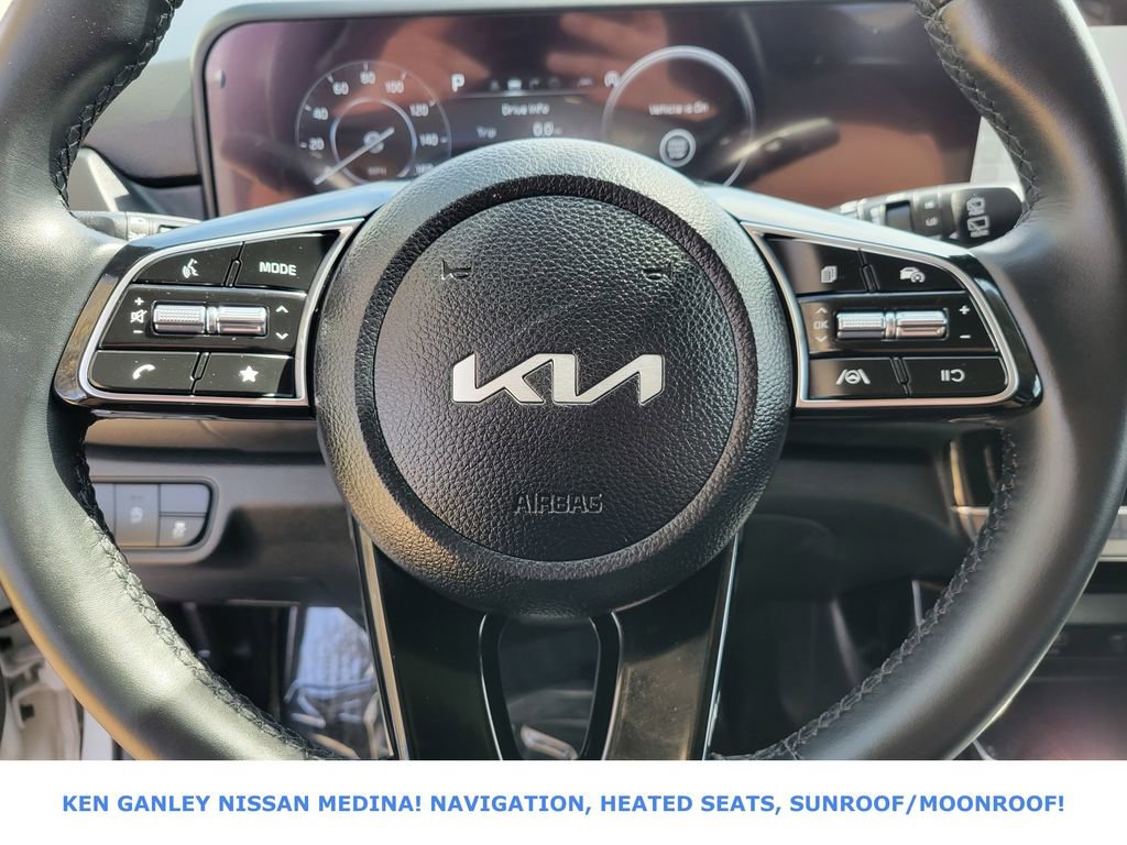 Used 2024 Kia Seltos EX image 29