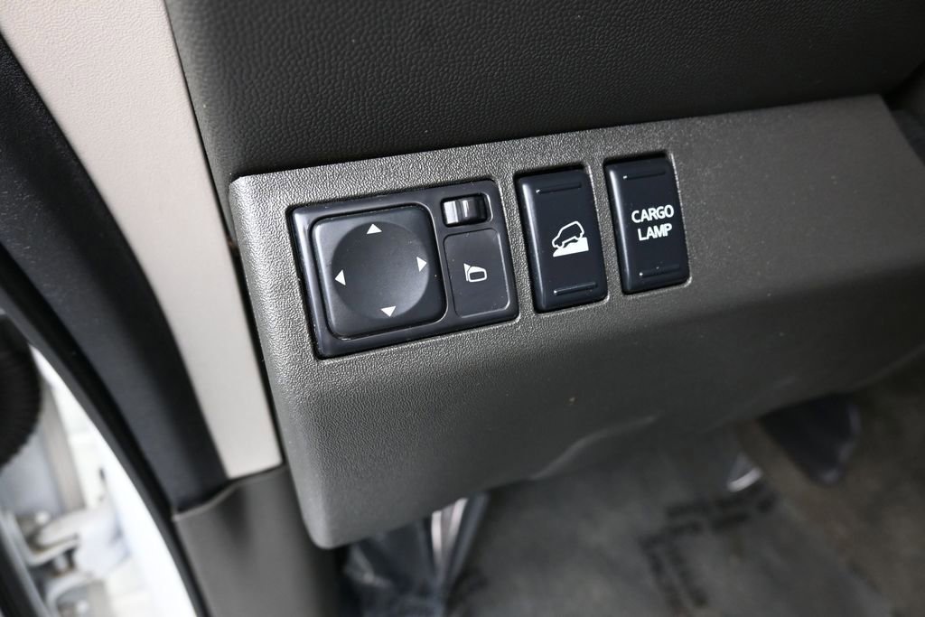 Used 2016 Nissan Frontier PRO-4X w/ Pro-4x Luxury Package AWD/4WD image 19