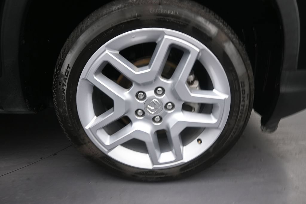 Used 2025 Honda Passport EX-L image 15