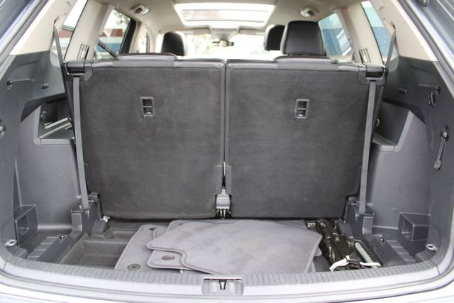 Used 2018 Volkswagen Atlas SEL Premium AWD/4WD image 45